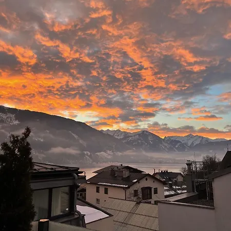 Casa Unico Zell Am ツェル アム ゼー